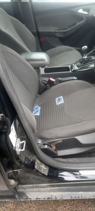 Vand sau il dezmembrez Ford focus 2016