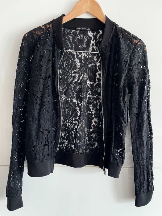 Дантелено Дамско Яке Bershka