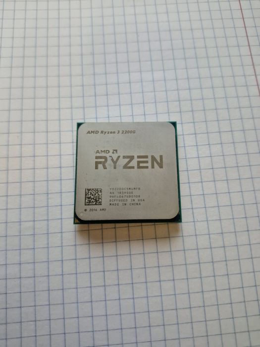 Процессор Ryzen 3 2200G