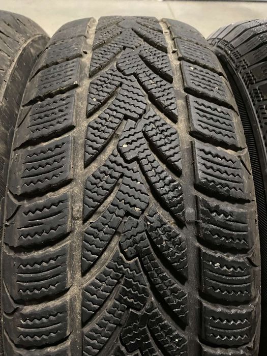 Зимни гуми   195/65/15 ; 205/55/16 ; 215/65/16 C ; 245/50/18
