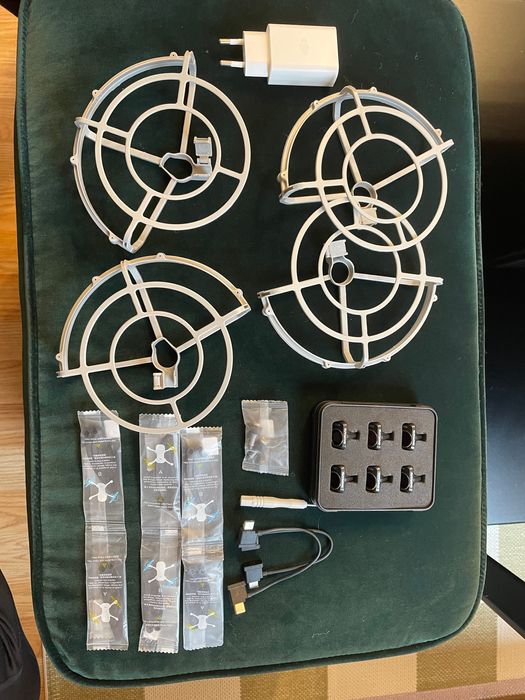 Продавам Дрон DJI MINI 2