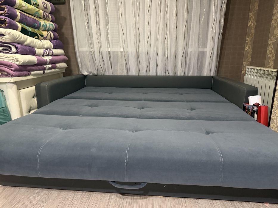 Б/у диван сатылады.