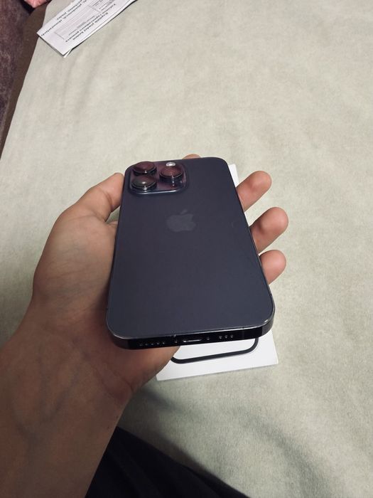 Айфон 14про 256гб 76акб
