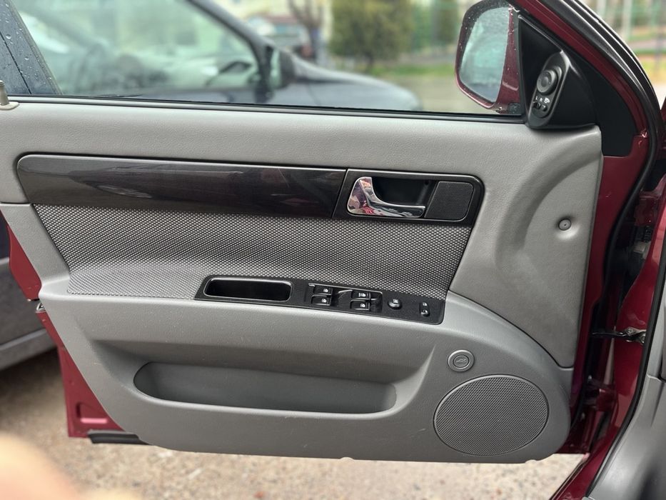 Продам Gentra автомат.