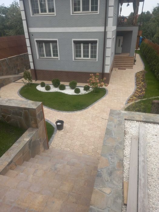 Укладка тротуарной плитки