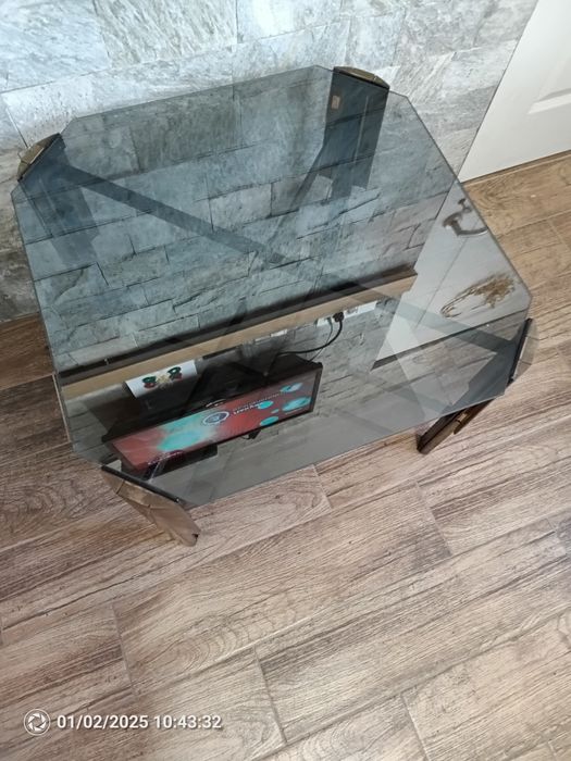 Стъклена Масичка