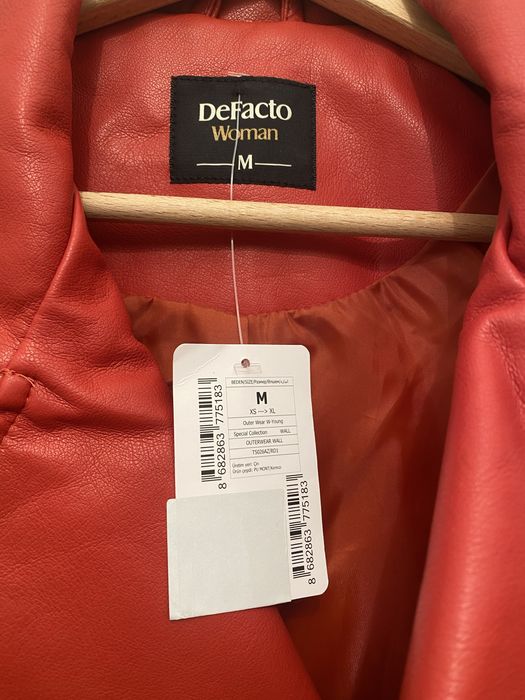 Geaca de piele ecologica DeFacto, rosie, biker, M, noua cu etichete