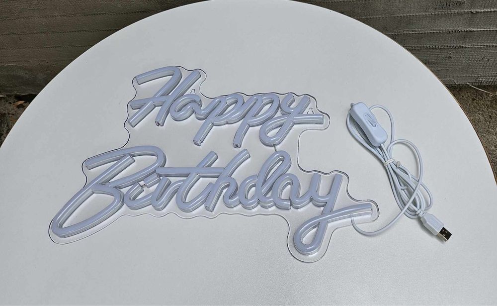 Светеща табела Happy Birthay