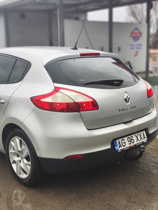 Renault Megane 3 hatchback 1.5dci 110CP
