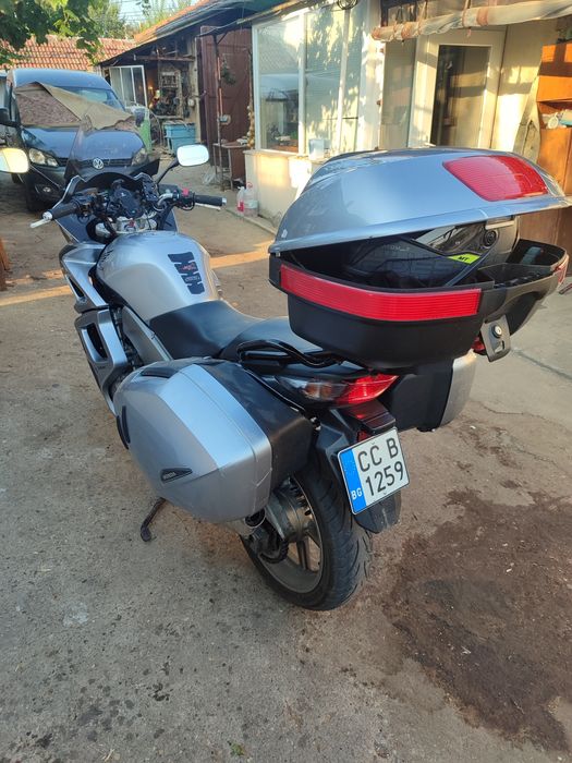 Продавам мотор Honda CBF 100 много добро състояние сменена верига запчатки предна голяма слюда0