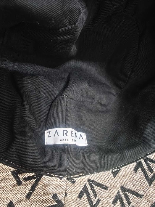 Дамска шапка ZARENA