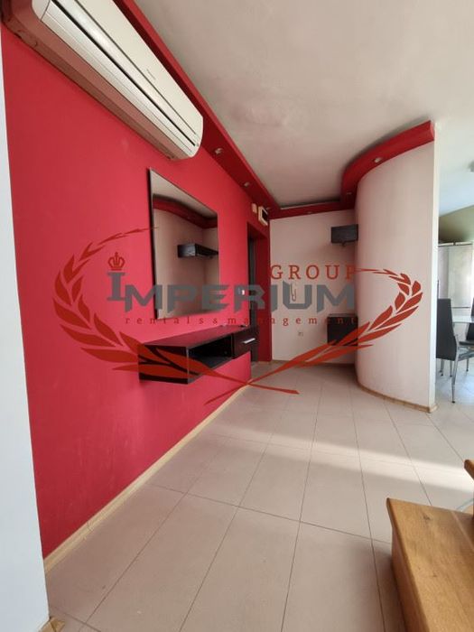 Дава се под наем Тристаен апартамент в Варна, Гръцка махала - 130 кв.м за 850 € - Снимка #6