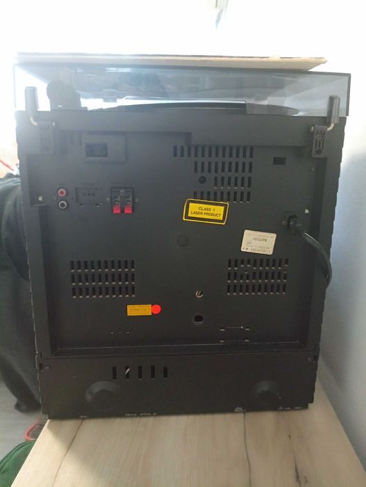 De vânzare combină Philips cu Amplificator