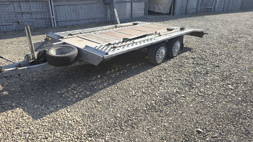 Trailer Mayer       .