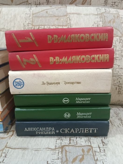 Продам книги.      .
