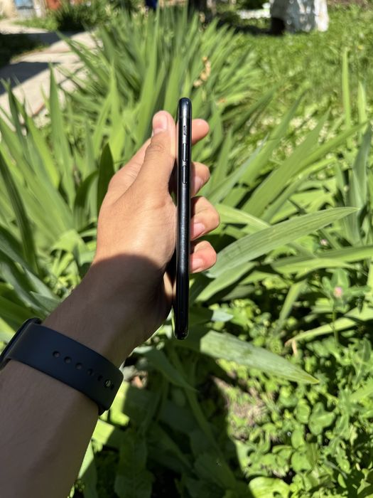 iPhone XR 128 гб