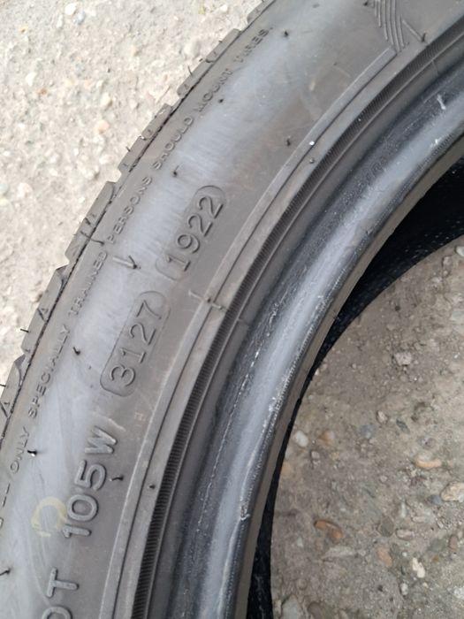 Anvelope second vara 225 45 R18