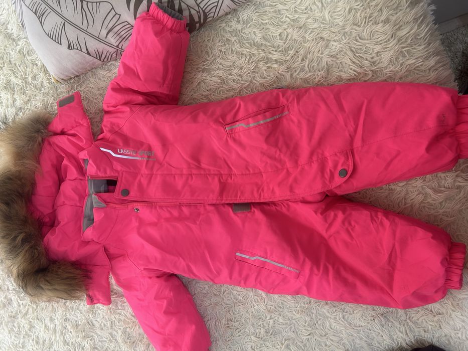 Продам комбез на девочку