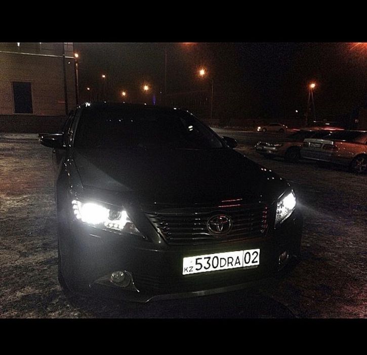 Продам фары камри 50 Европеец