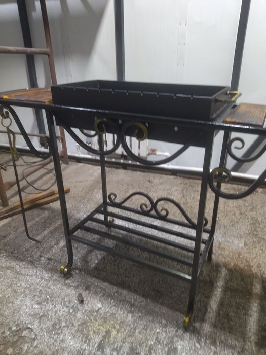 Мангал 10 шампуров