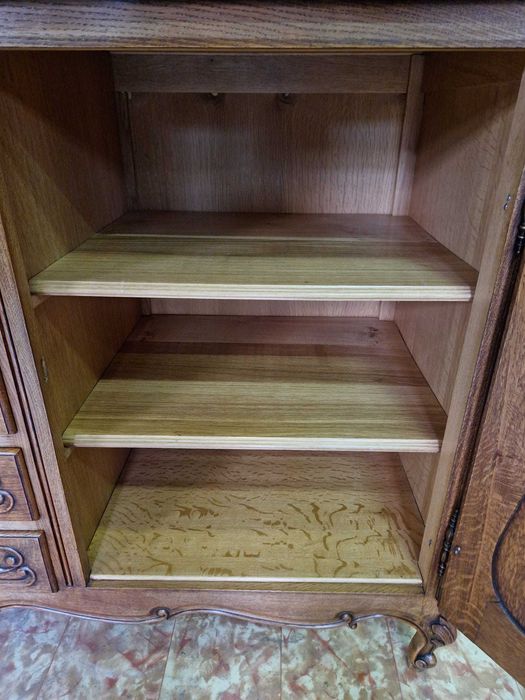 Невероятно резбован контрабюфет дресоар тъмен дъб в стил "ЛУИ XV"