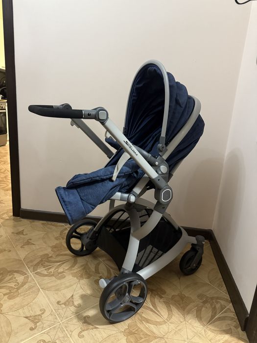 Коляска прогулочная с автокреслом