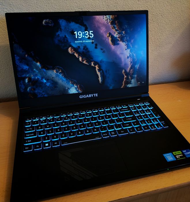 Laptop Gaming Gigabyte-G5 MF i5-12500h / RTX 4050 / 16GB RAM