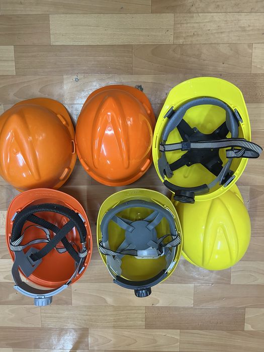 Каски рабочие по 1000 тг