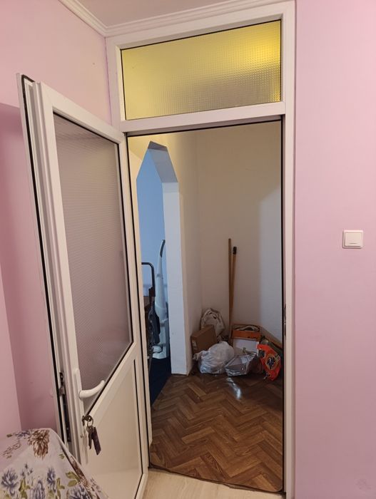 Vând apartament 2 camere zona capăt 1