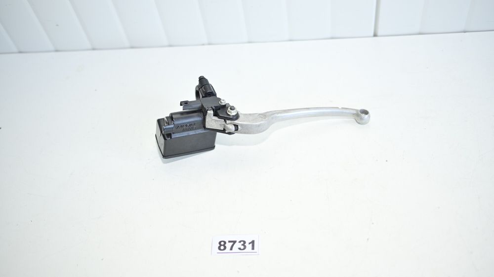 BMW C650 GT Pompa frana faţă  dreapta cu maneta