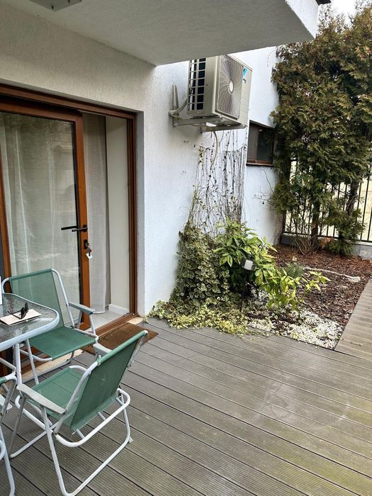 Proprietar, inchiriez apartament 2 camere + gradina privata