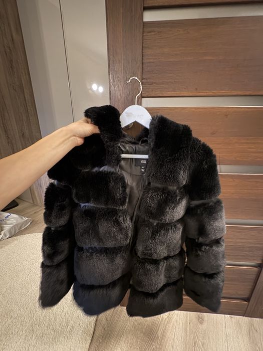 Дамско черно палто River Island