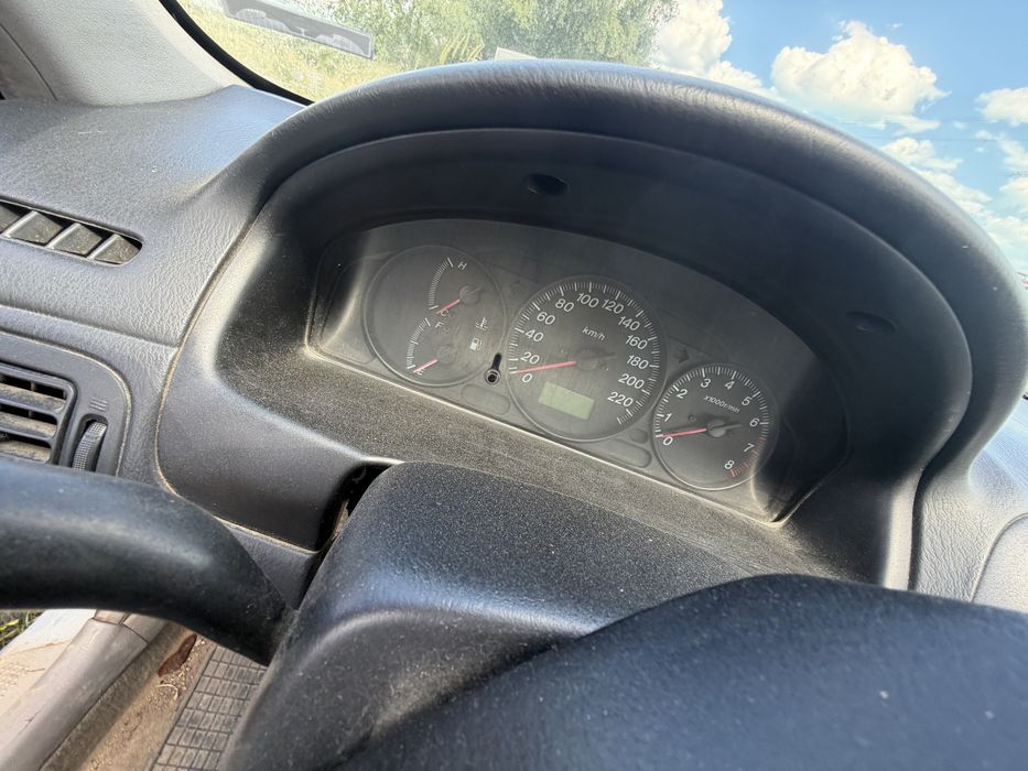 Мазда 323 1.4 72 кс 2000г на части