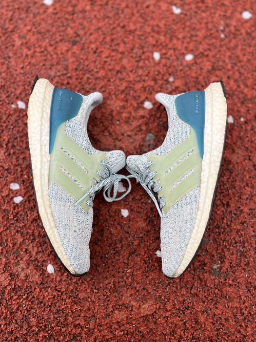 Adidas ultraboost 4.0 marimea 38.5  alergare