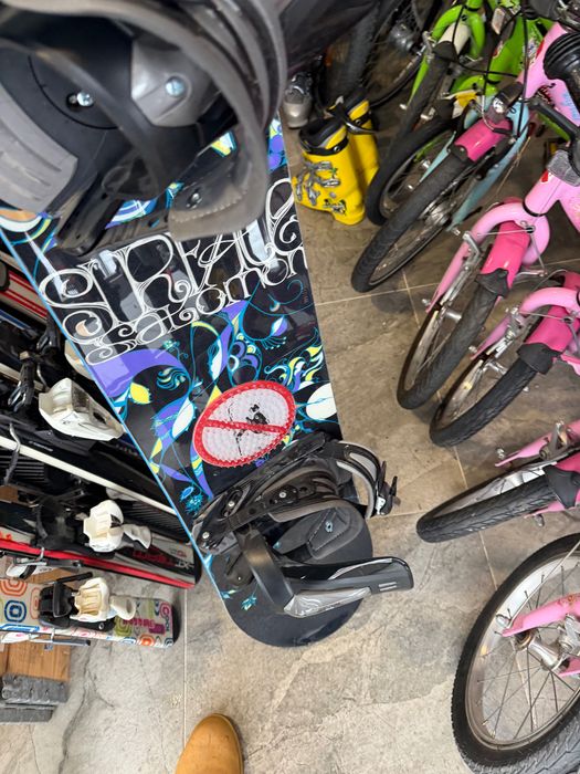 Placă Snowboard Salomon 1,51cm stare foarte bună