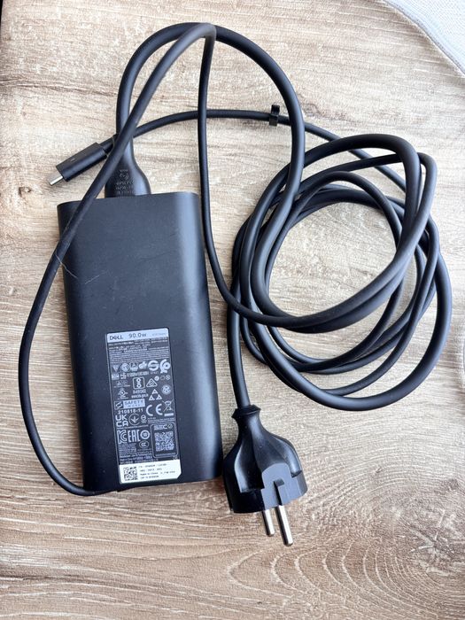 Зарядно устройство Dell 90W Type-C