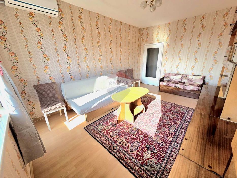 Продава се Двустаен апартамент в Варна, Погреби - 60 кв.м за 2142 €/кв.м - Снимка #2