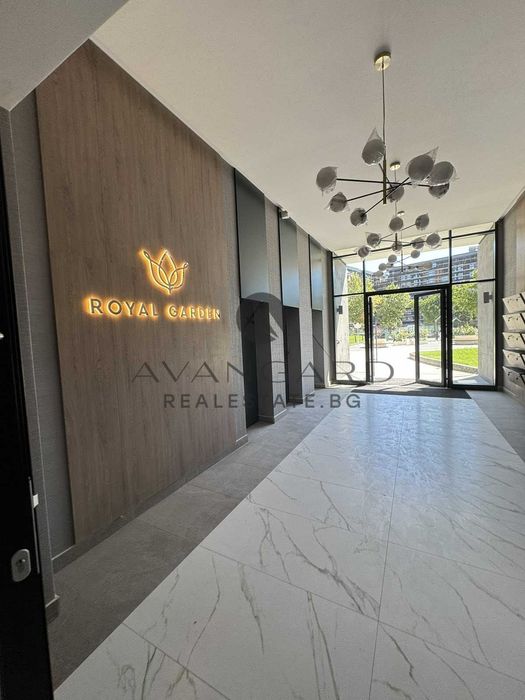 Продава се Двустаен апартамент в Пловдив, Христо Смирненски - 72 кв.м за 2264 €/кв.м - Снимка #2