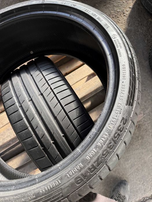 2x Anvelope Vara 235/35 R19 - Continental Conti Premium Contact 5P