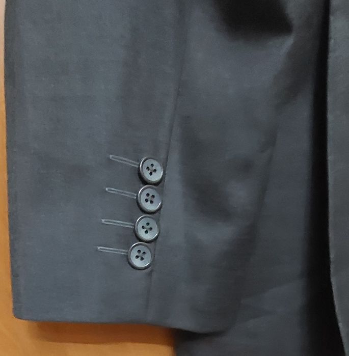 Импортный мужской  пиджак серого цвета пиджак