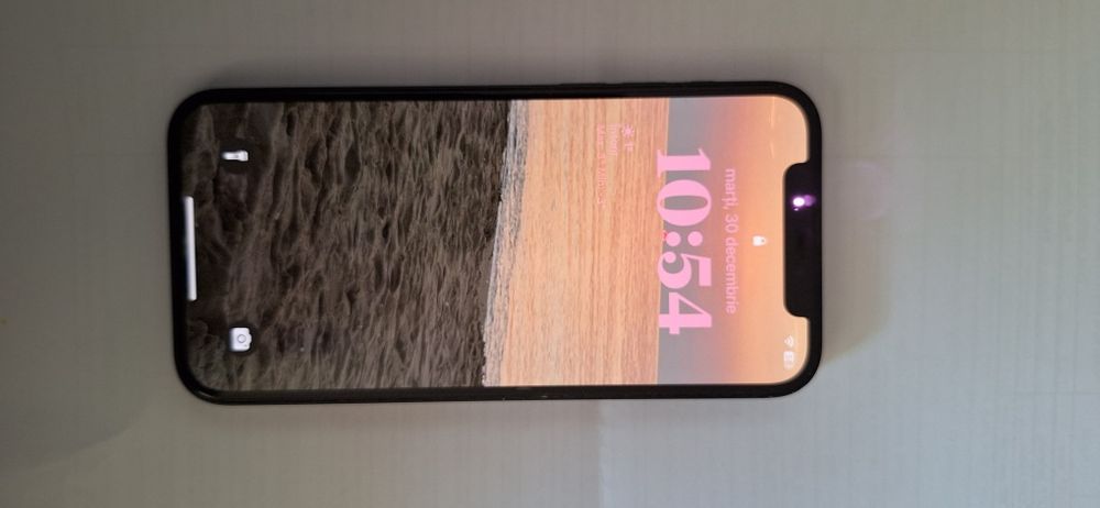 Vand Iphone 12 64 Gb