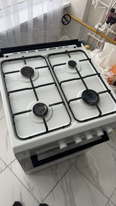 Газ плита продам