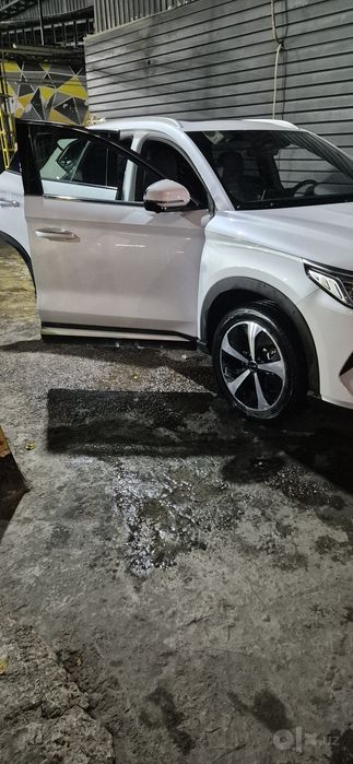 Продам свой BYD Song Plus DMi hybrid, 2023г, общий пробег 42.500км, бе