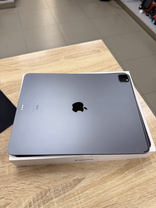 Ipda Pro 12.9 5th 256gb TM79