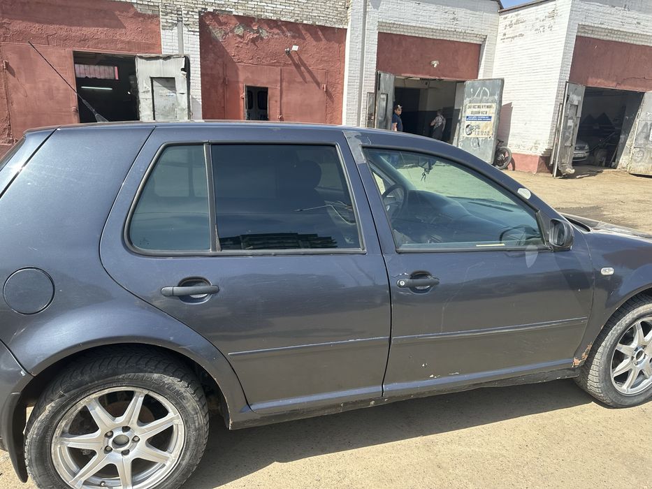 Продам Golf - 2001г, автомат