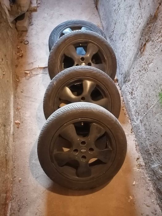 Гуми с джанти 185 55 15