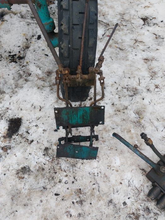 Продам запчасти на юмз