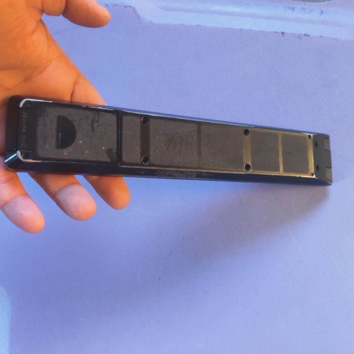 Дистанционно на датската марка Bang Olufsen Beolink 1000