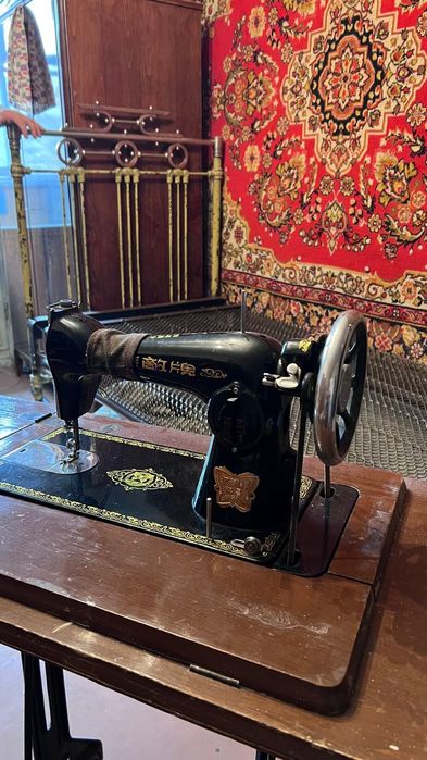 Швейная машинка советская