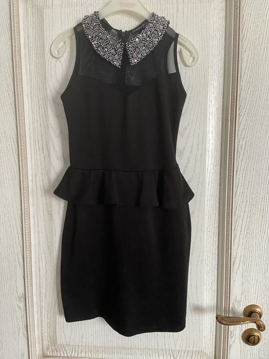 Продам платья женские